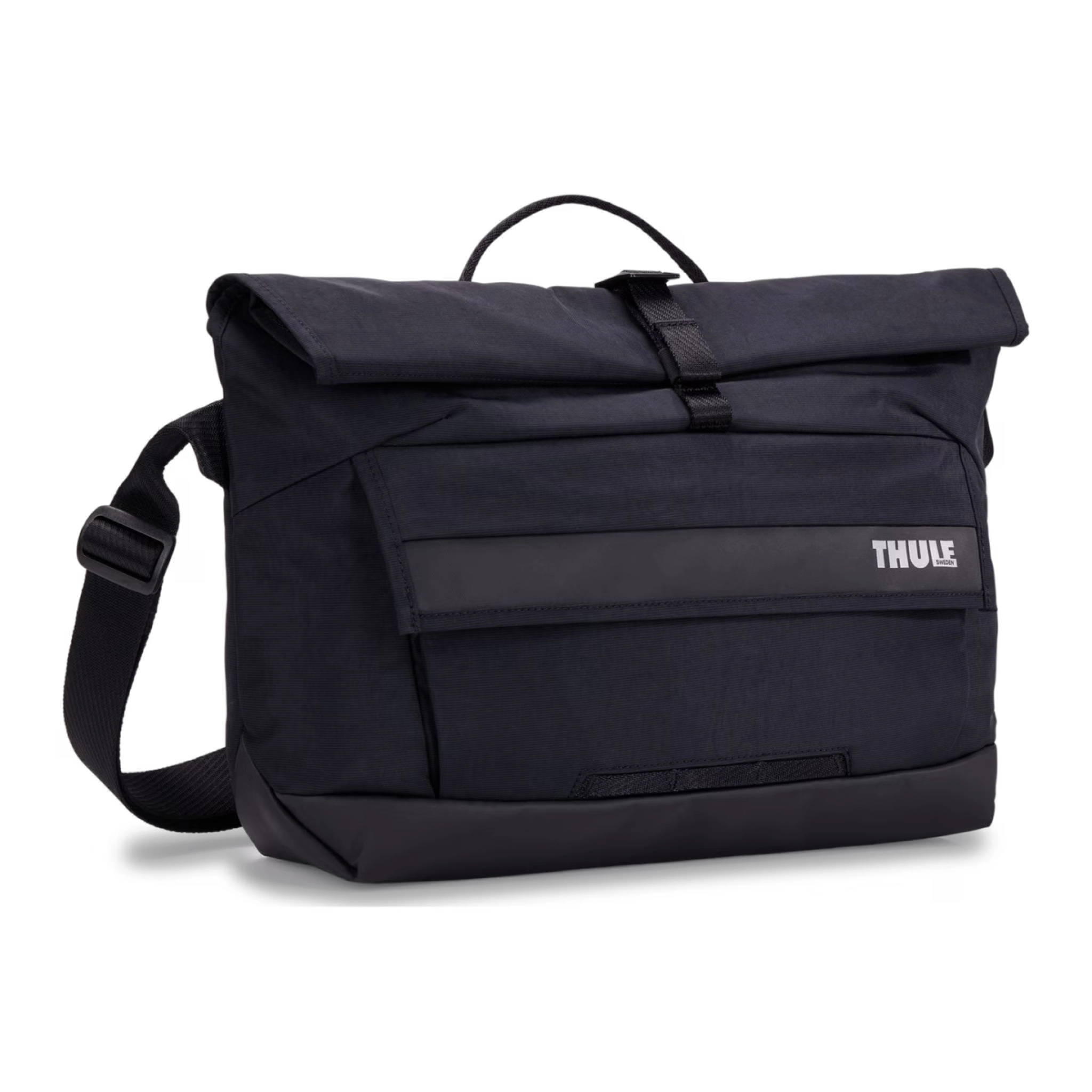 Thule Paramount Crossbody Bag 14L. Black