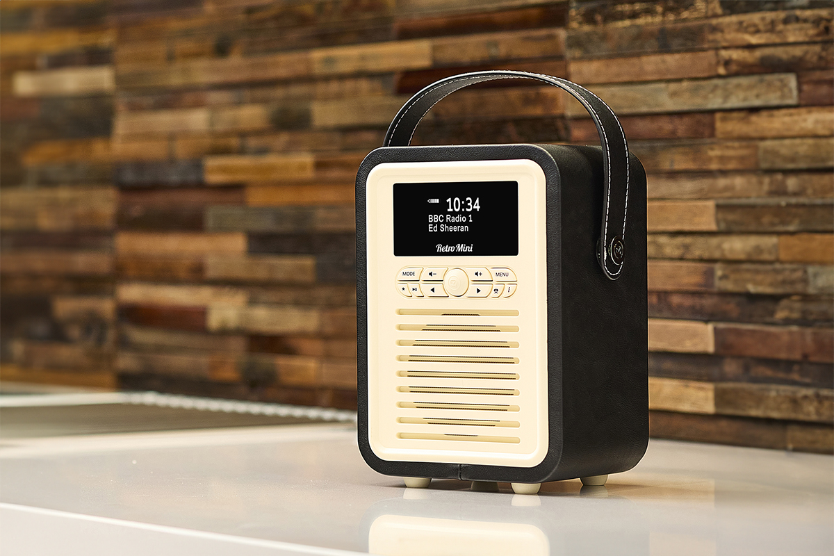 3. Lifestyle Image VQBK Retro Mini kopier