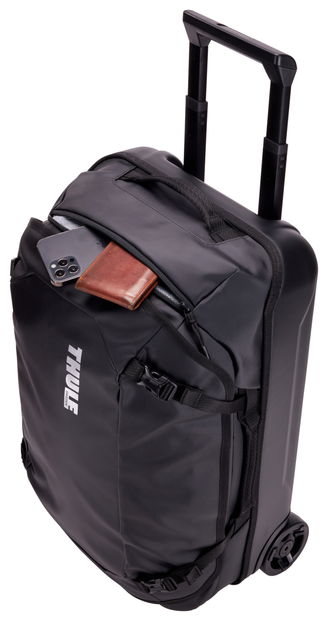 Thule Chasm Carry On. Black