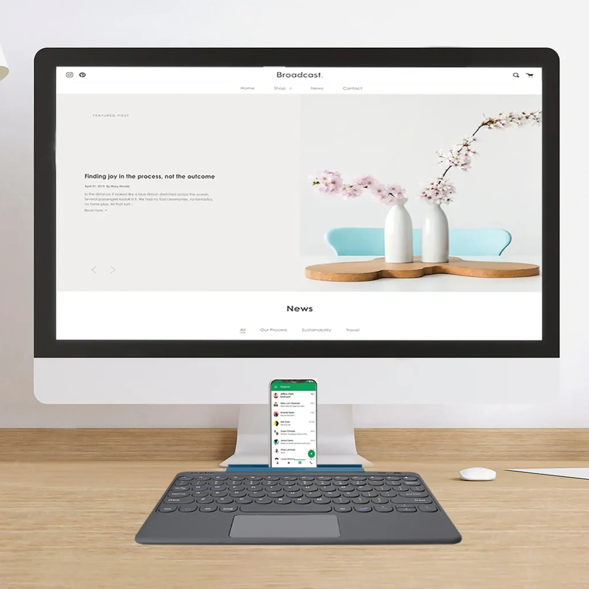 SBS Universal trådløst tastatur med stativfunksjon