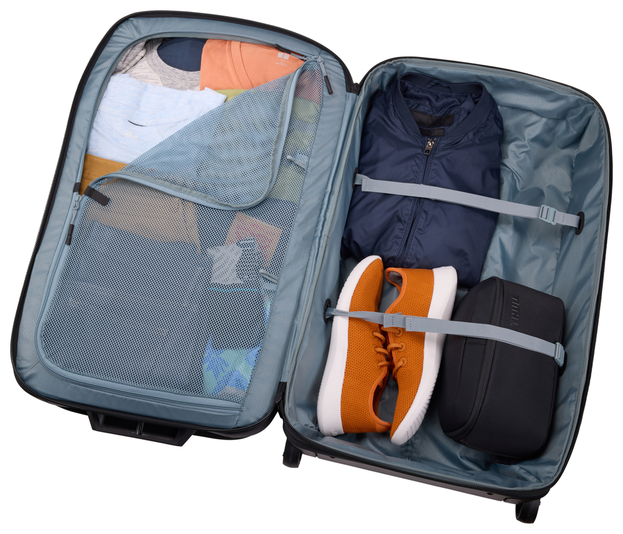 Thule Subterra 2 Wheeled Duffel. Black