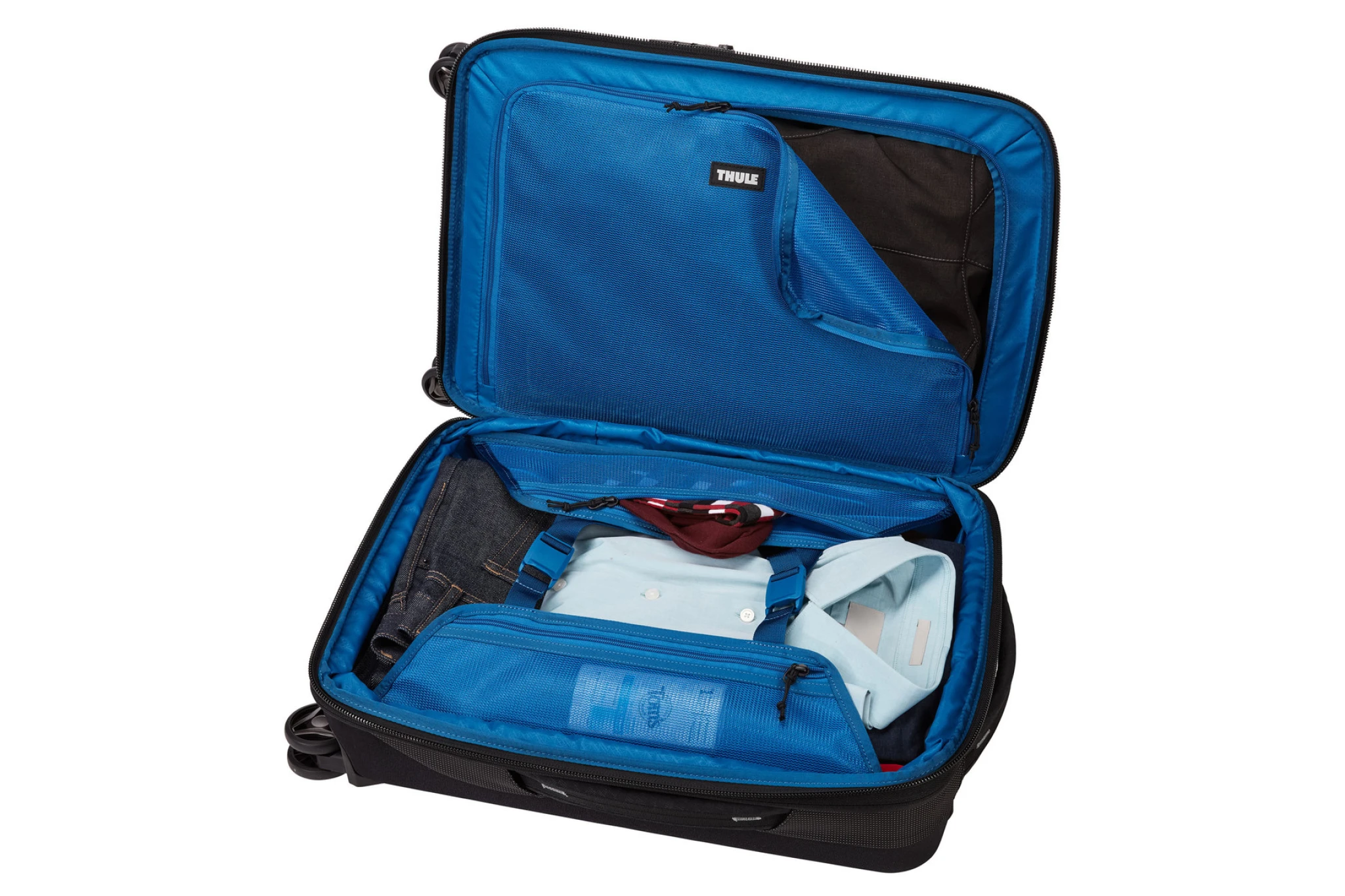 Thule Crossover 2 Carry On Spinner 35L. Black